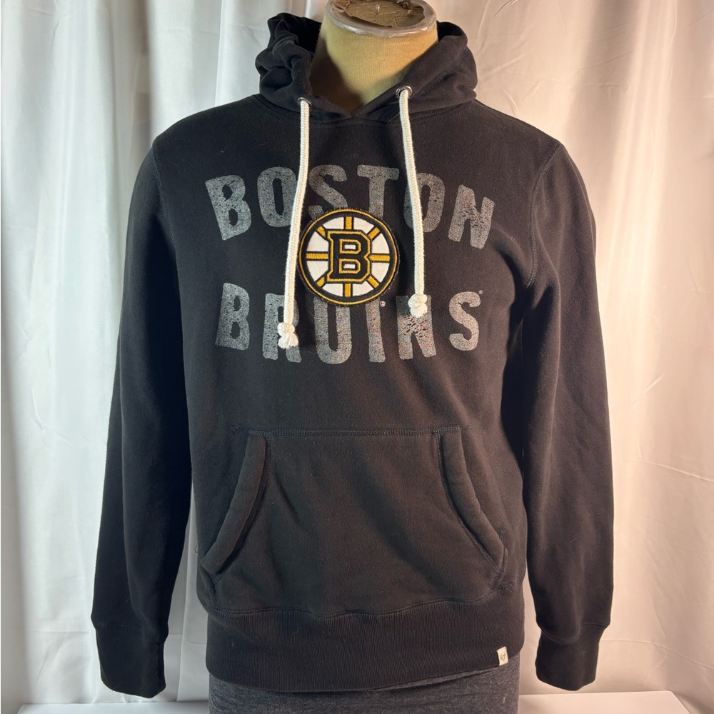 47 Brand Boston Bruins Black Crewneck Hoodie with Logo
